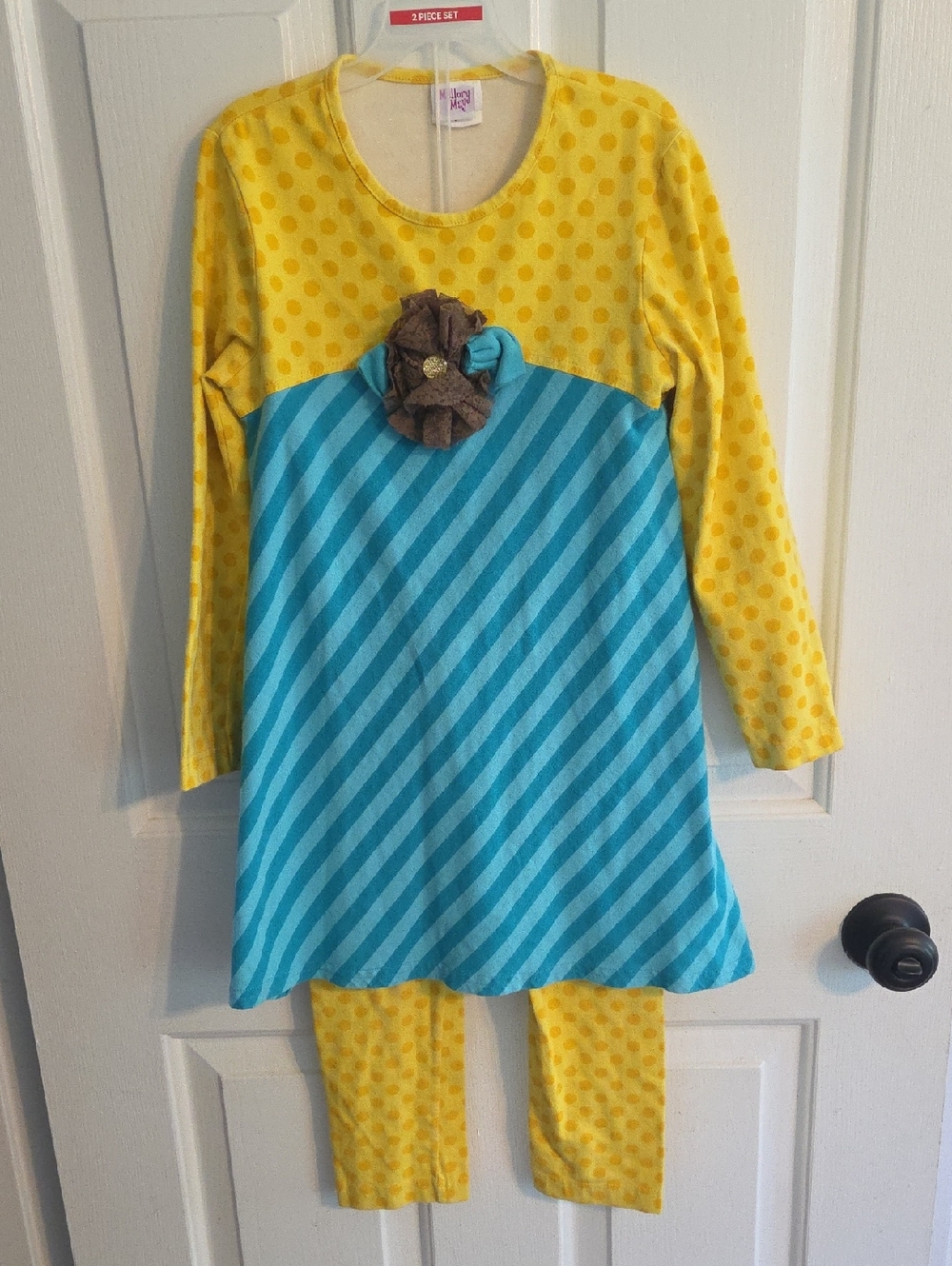 Yellow Polka Dot & Turquoise Striped Two-Piece Outfit with Flower Accent Sz 8